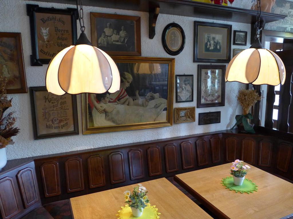 Löwenhof Gasthof 2*