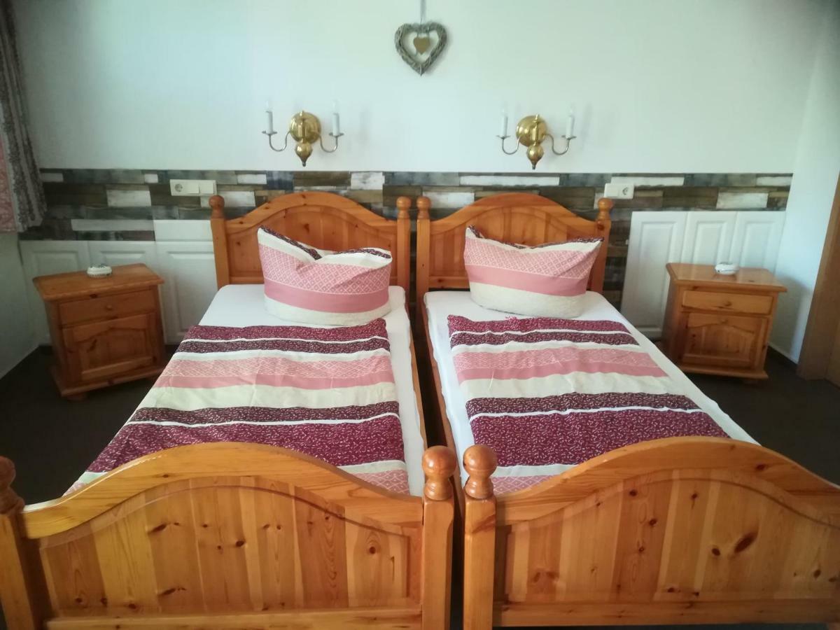 Löwenhof Gasthof 2*